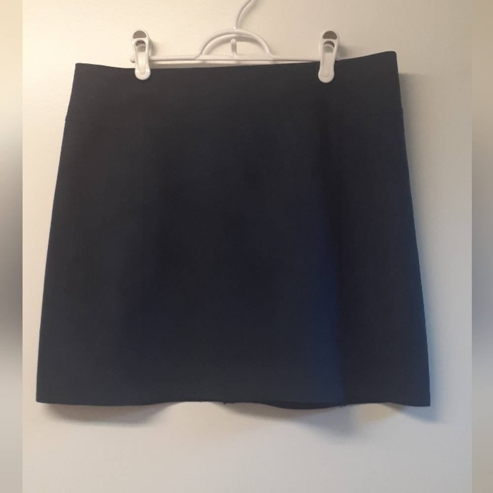Joe Fresh classic dark blue mini skirt - size large